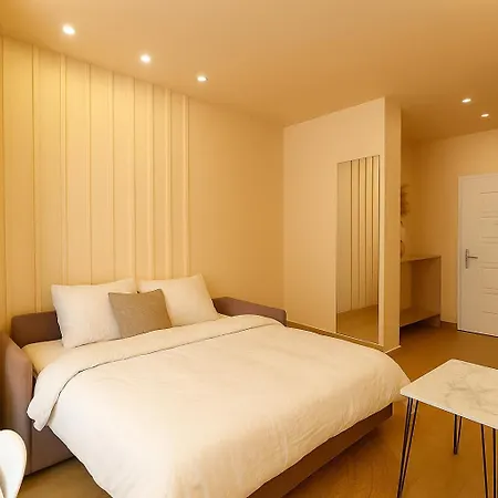 Smart - Elegant * Durrës