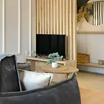 Smart - Elegant