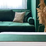 Smart - Elegant * Durrës