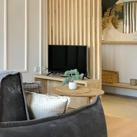 Smart - Elegant